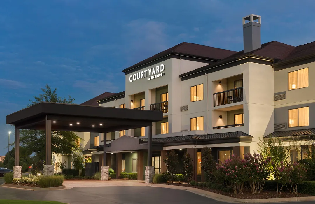 Courtyard By Marriott Tulsa Central-1